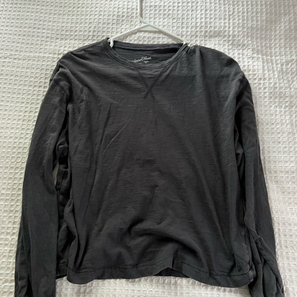 Long sleeve shirt